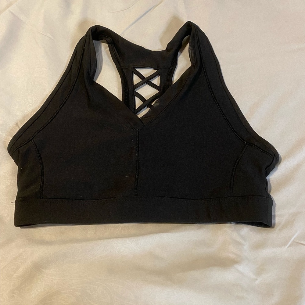 Women’s Sports Bra